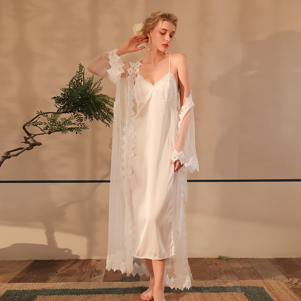 Conjunto de Robe de Cetim com  - Sheer Mesh Bra avaliação e preço